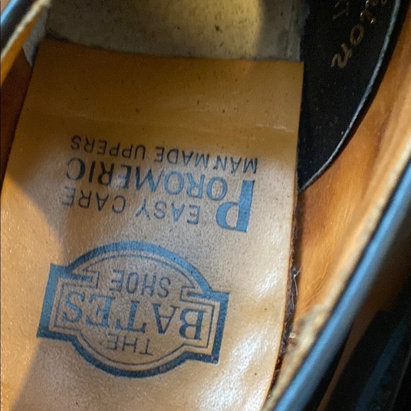 Bates Black Oxfords Classic High-Gloss Finish - Picture 2 of 6